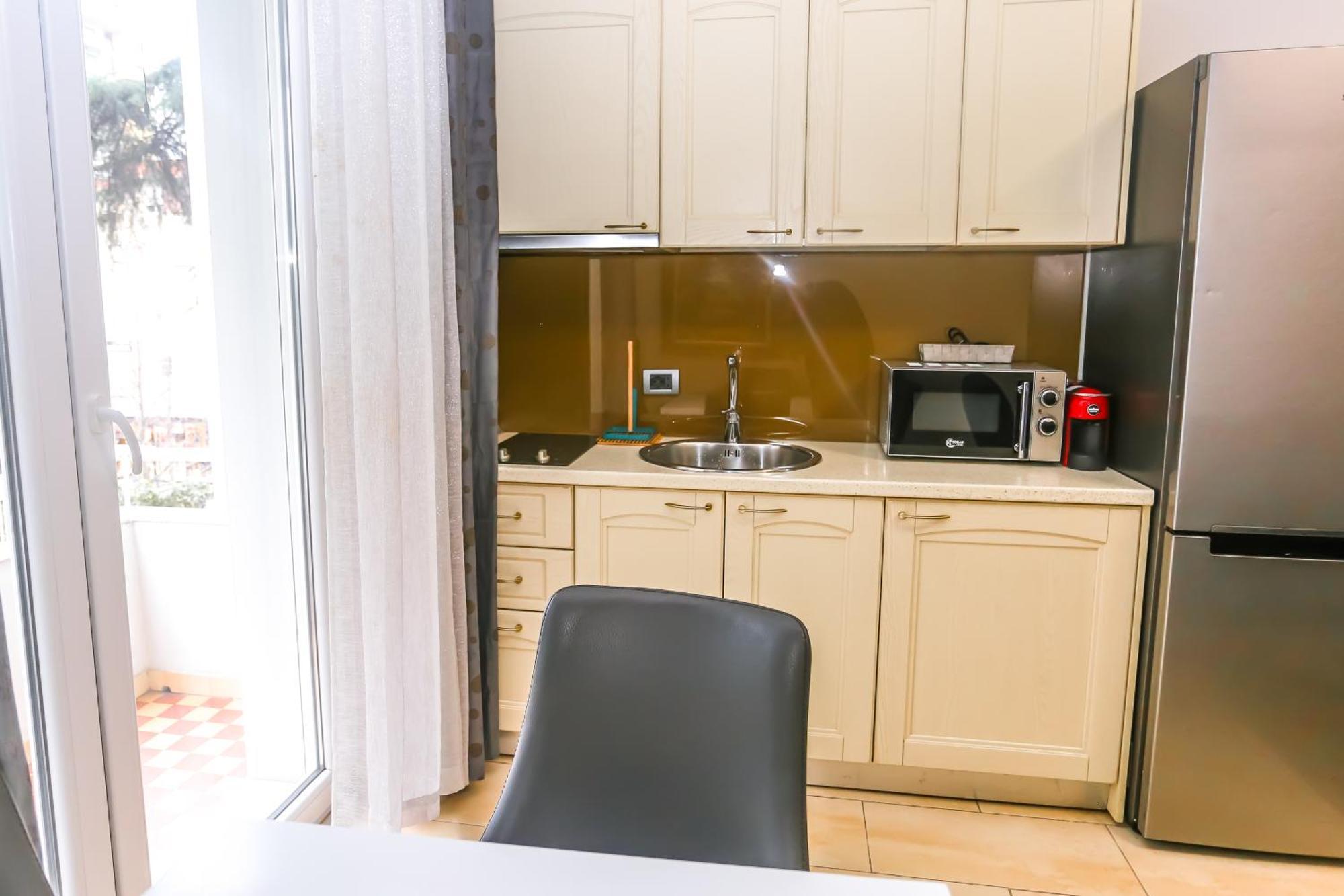 Apartament Viatirana By Shqiptrip Zewnętrze zdjęcie