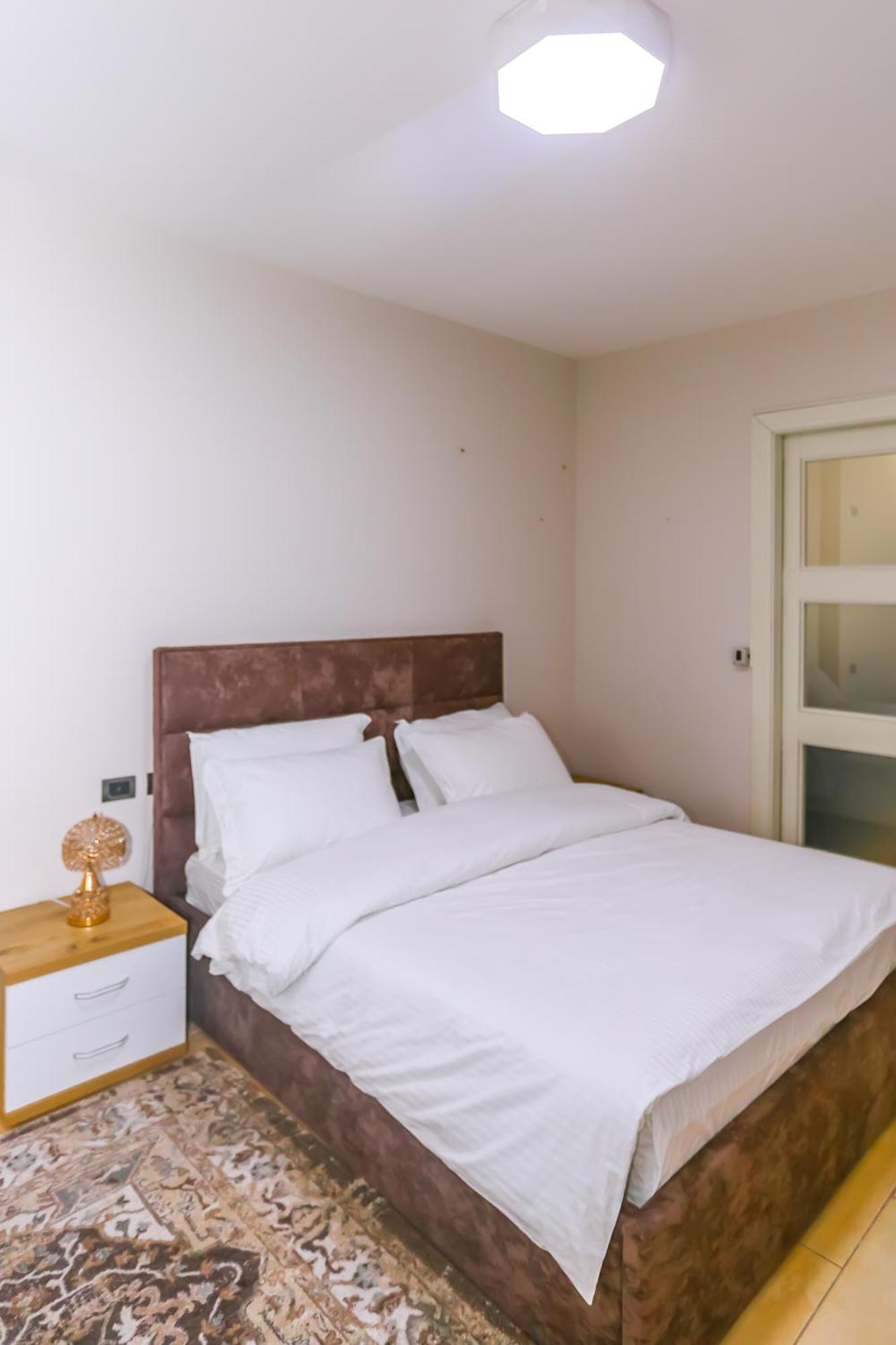 Apartament Viatirana By Shqiptrip Zewnętrze zdjęcie